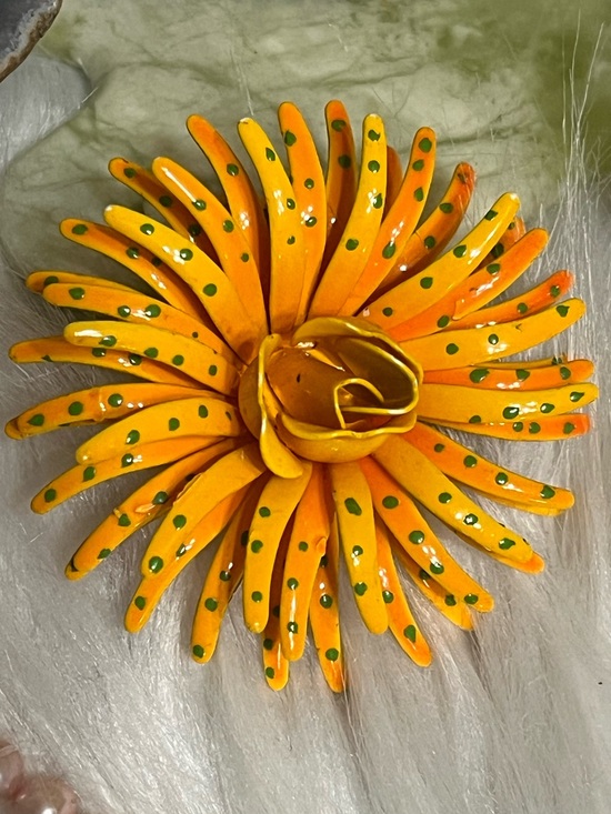 Vintage Jewelry - Vintage Polka Dot Metal Brooch